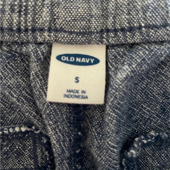Old navy linen shorts - Picture 3 of 3